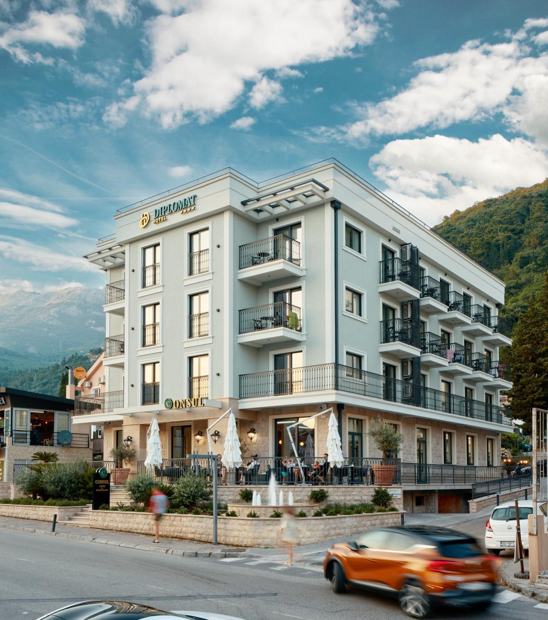בודווה Hotel Diplomat By Aycon מראה חיצוני תמונה