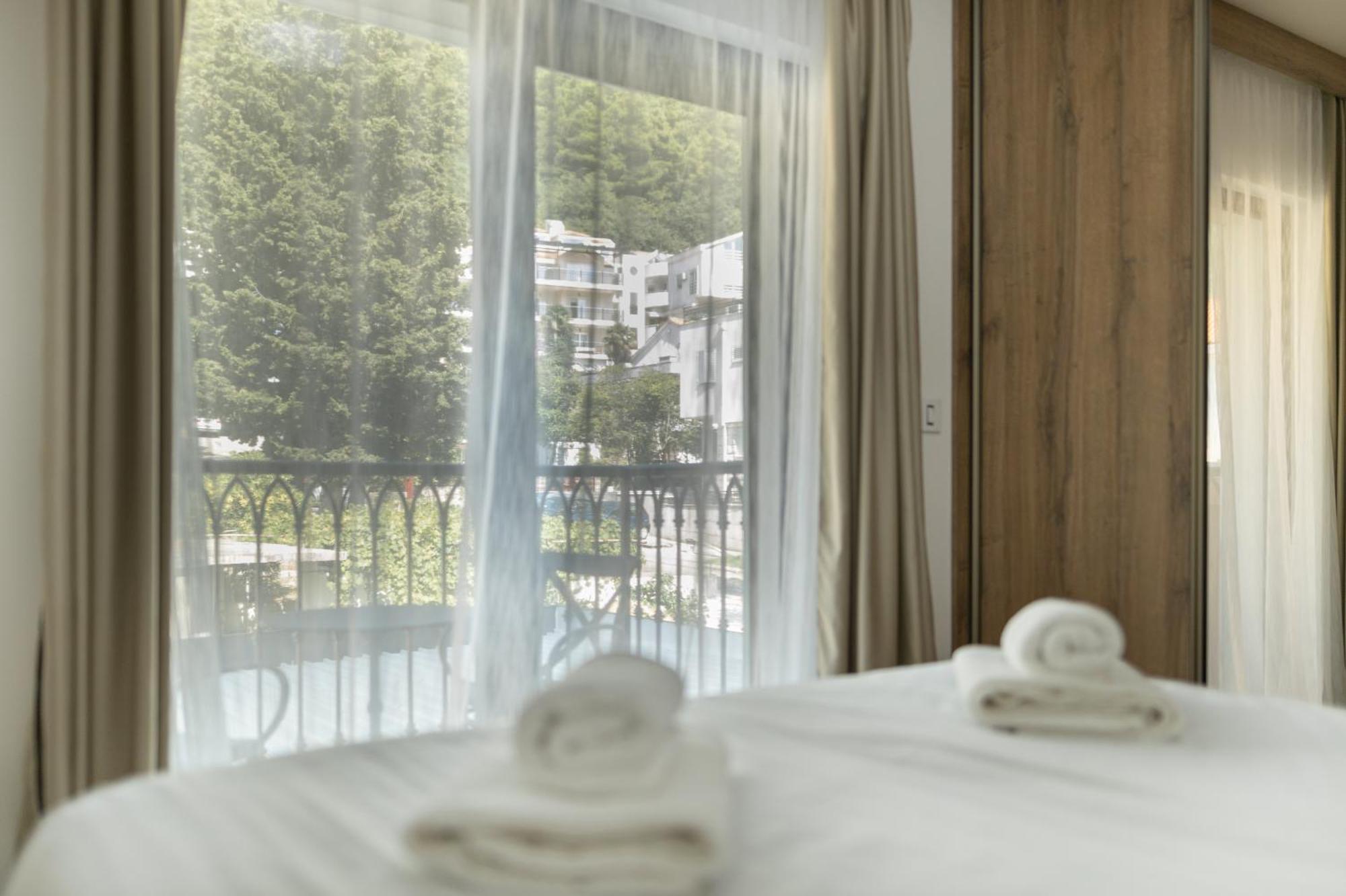בודווה Hotel Diplomat By Aycon מראה חיצוני תמונה