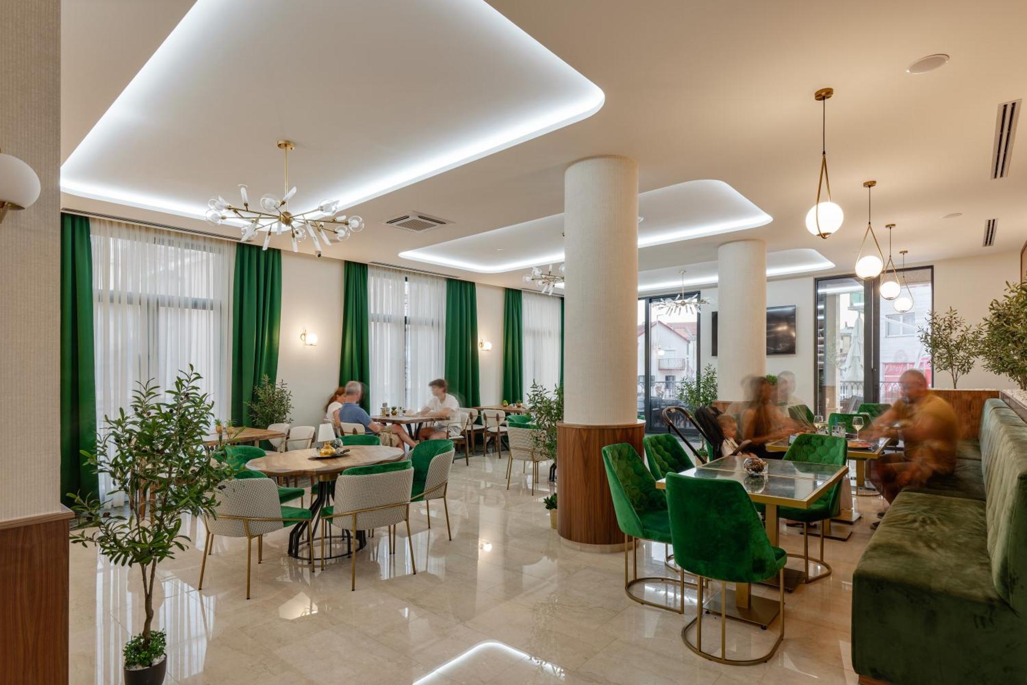 בודווה Hotel Diplomat By Aycon מראה חיצוני תמונה