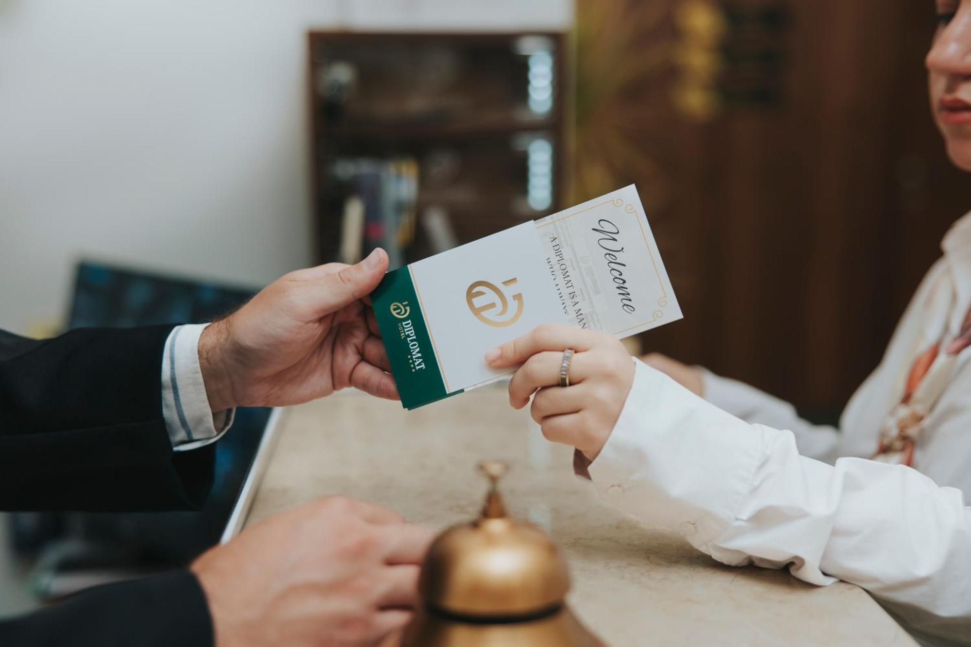 בודווה Hotel Diplomat By Aycon מראה חיצוני תמונה